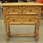 745 1479 CHEST OF DRAWERS